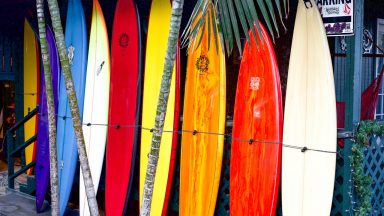 3 Videos: How to Choose a Surfboard - Mountains of Truth by Oscar Finnemore